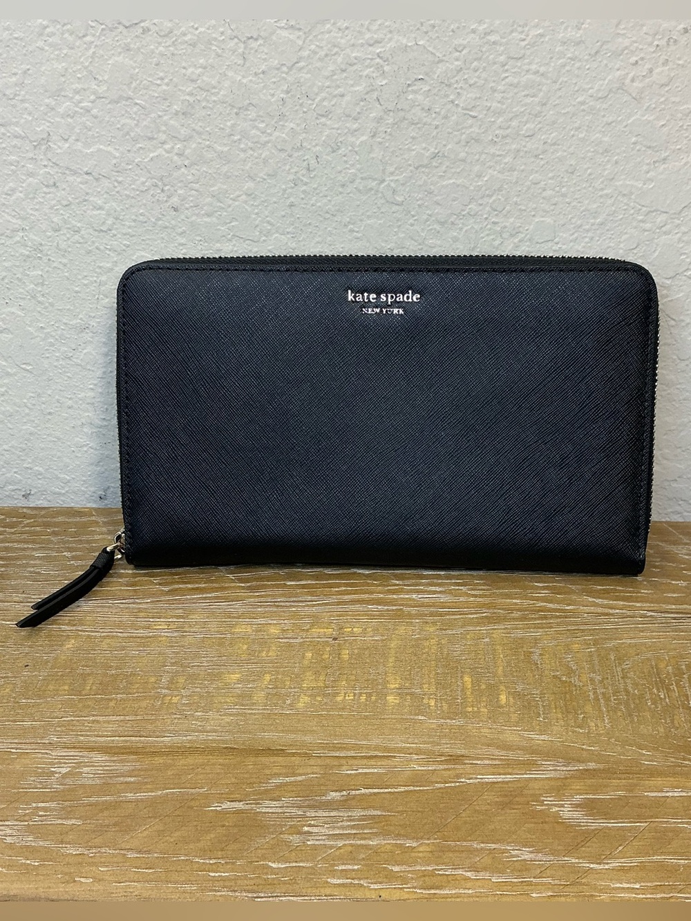 kate spade Black Cameron Large Travel Wallet